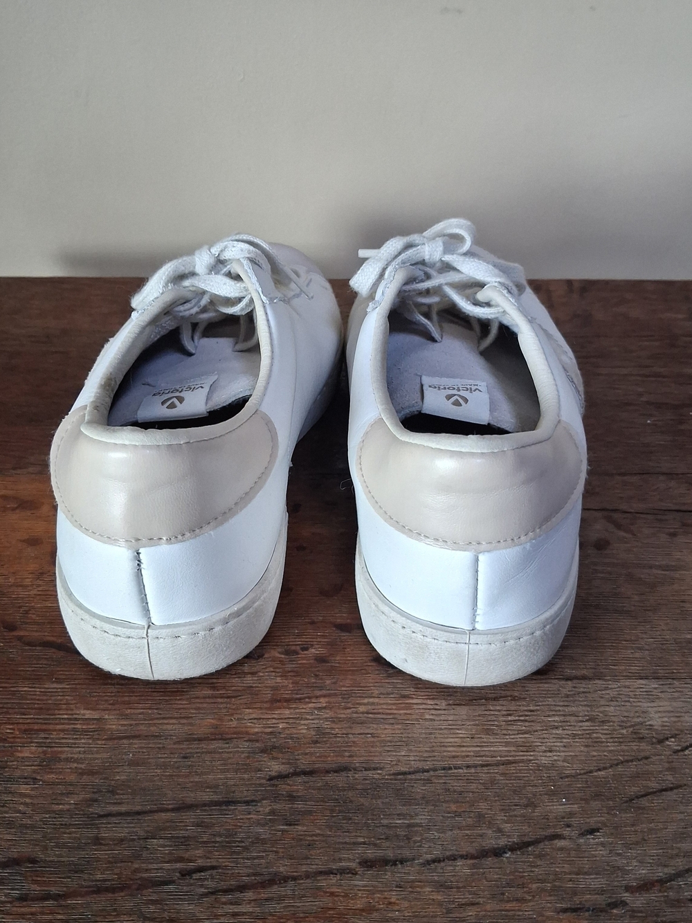 Victoria Berlin Leather Hielo White/Beige Sneakers; Size EU 40 US 9 - Picture 2 of 10